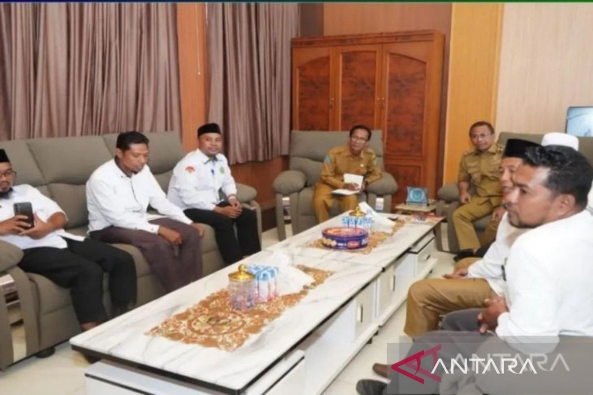 Pemkot Bima memperjuangkan aspirasi guru swasta terkait PPPK ke pusat