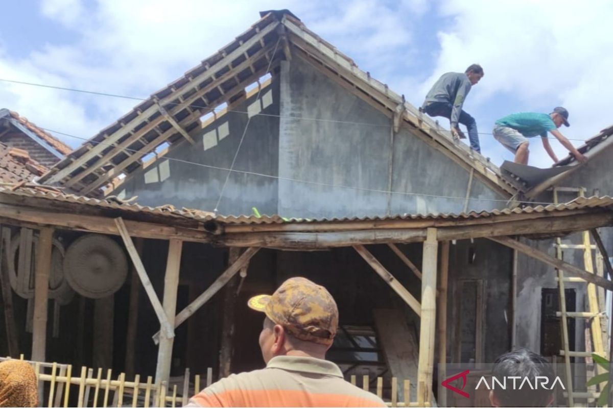 BNPB: Angin kencang di Jember rusak 55 rumah