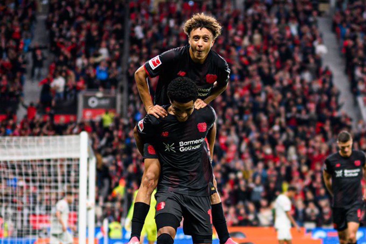 Bayer Leverkusen main imbang 1-1 lawawn Borussia Moenchengladbach