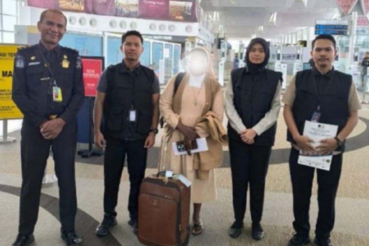 Imigrasi Medan deportasi warga Kenya langgar  izin tinggal