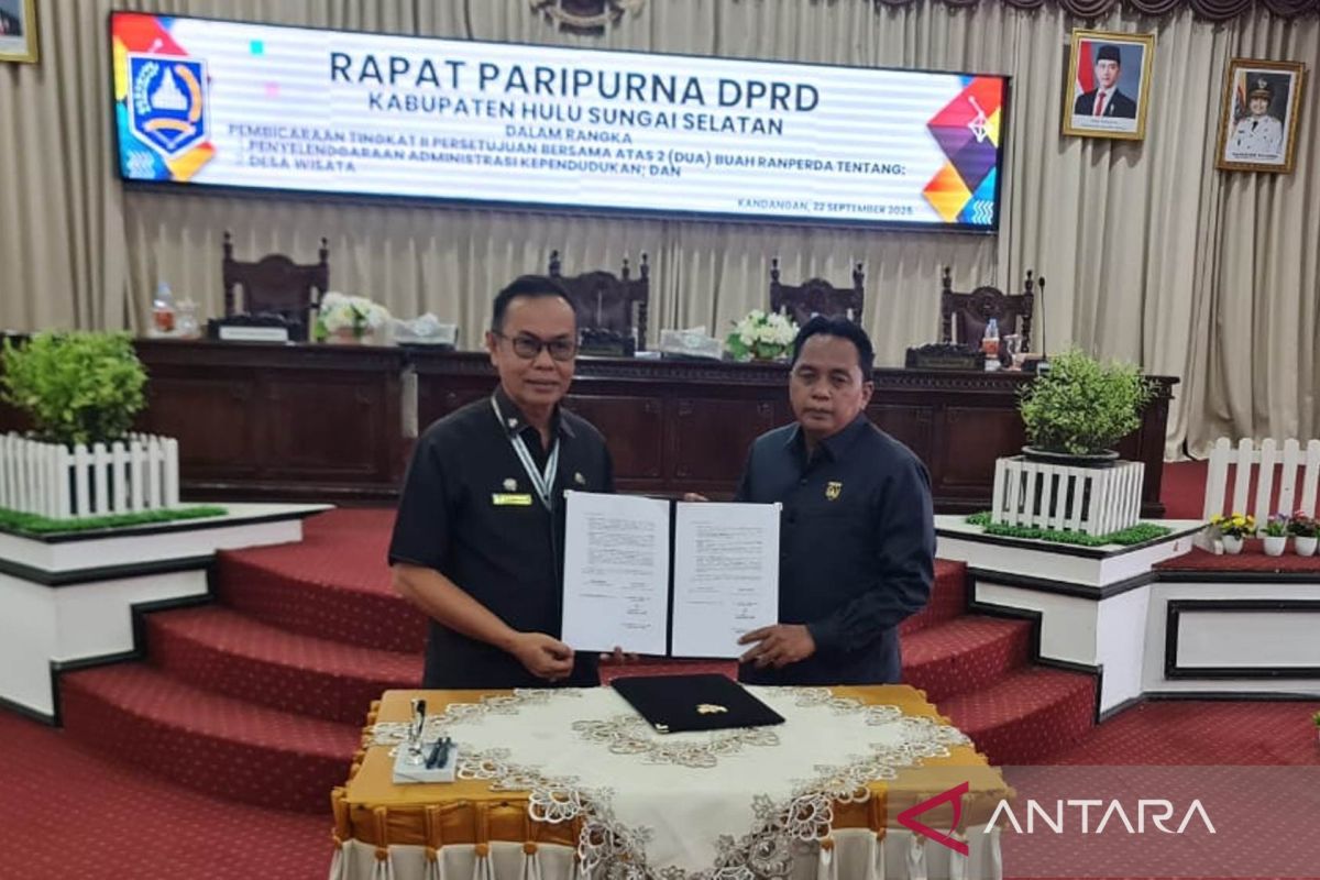 DPRD HSS tetapkan perda administrasi kependudukan dan desa wisata