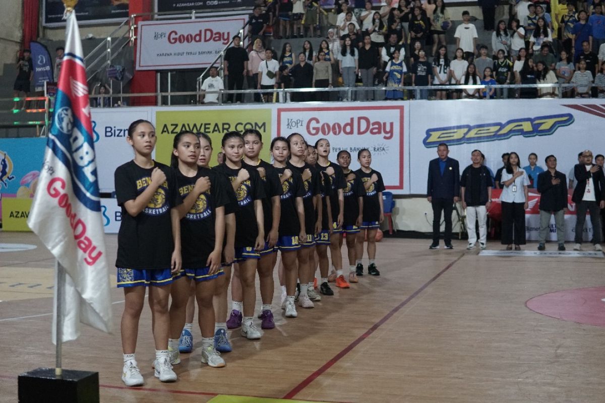 Kadispora Sulut apresiasi kompetisi basket pelajar untuk cari bakat