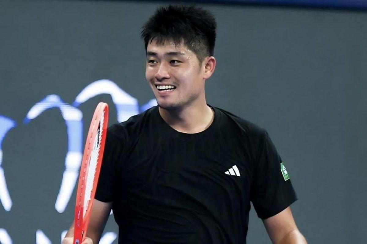 Petenis  tuan rumah kandaskan Medvedev pada perempat final ATP Hangzhou