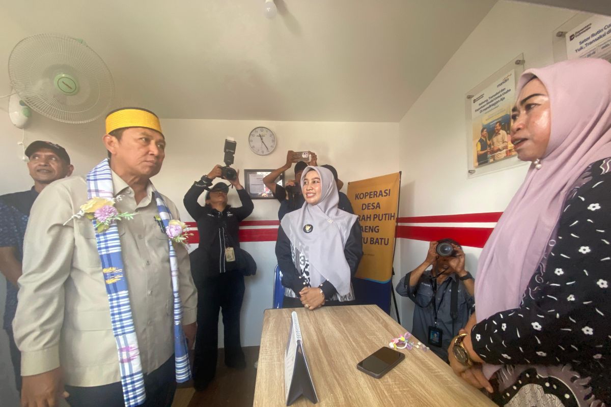 Kemenkop mengapresiasi layanan Kopdes Merah Putih di Takalar Sulsel