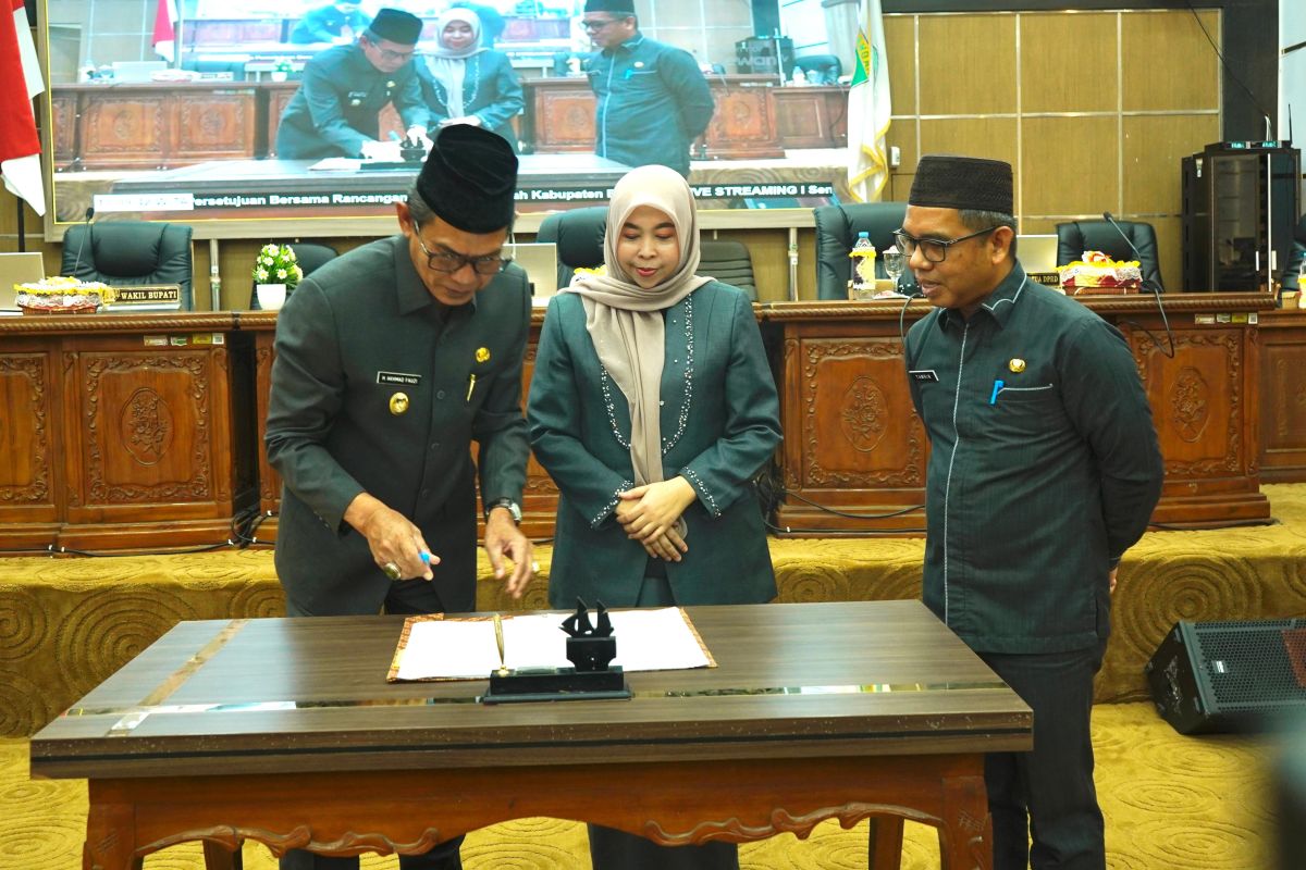 DPRD dan Pemkab Balangan setujui enam Raperda