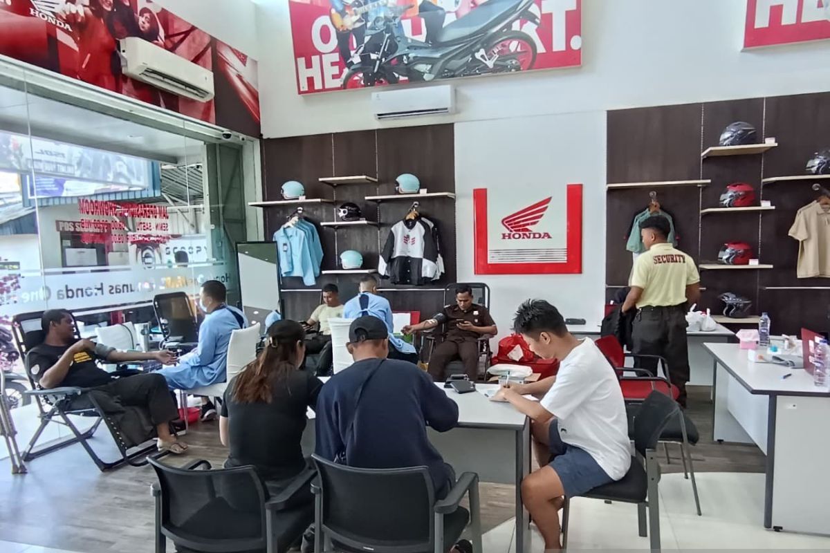 Honda Babel dan AHM gelar donor darah massal