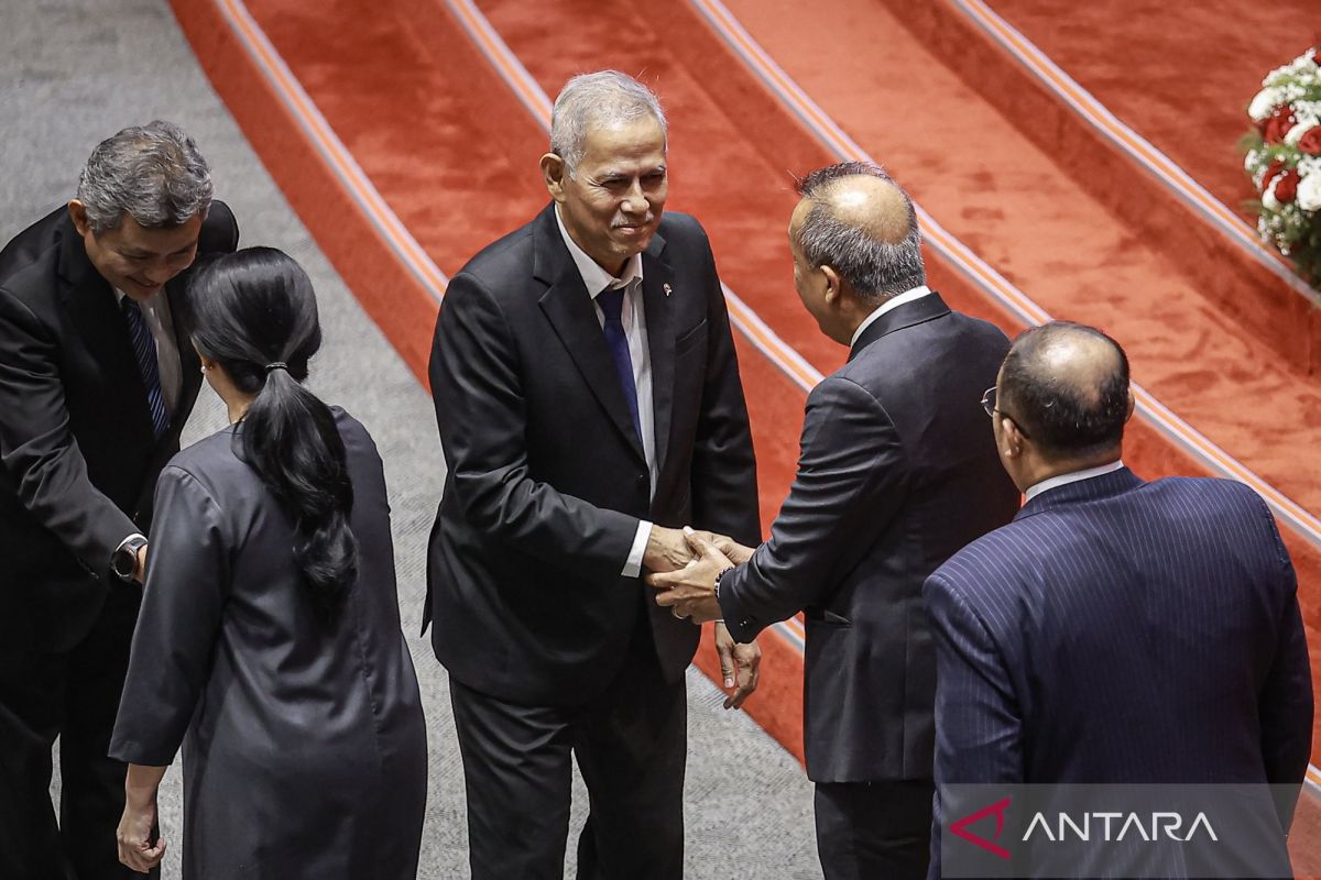 Jejak karir Anggito Abimanyu, Ketua Dewan Komisioner LPS yang baru