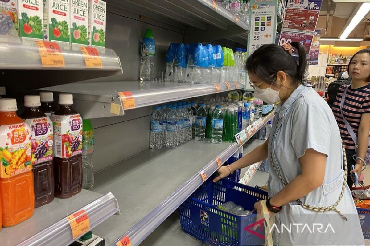 Hong Kong aktifkan pusat pemantauan dan bantuan terkait Topan Ragasa