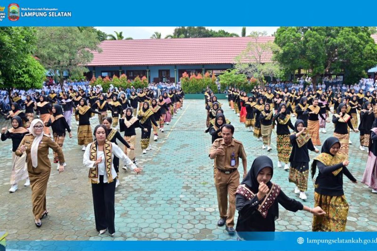 Utusan Khusus Presiden Bidang Pariwisata siap lestarikan seni tradisional di Lampung Selatan
