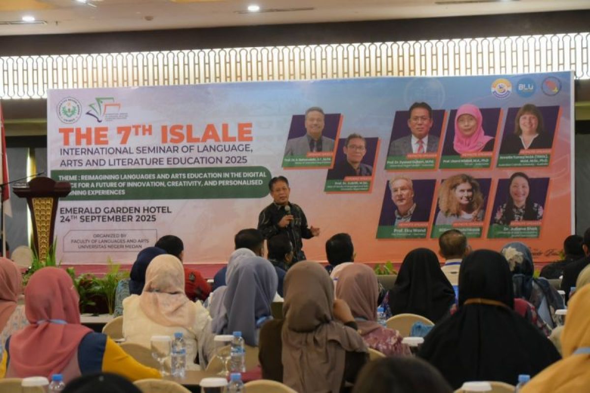 ISLALE 2025 hadirkan gagasan inovatif transformasi pendidikan bahasa, seni, dan sastra di era digital