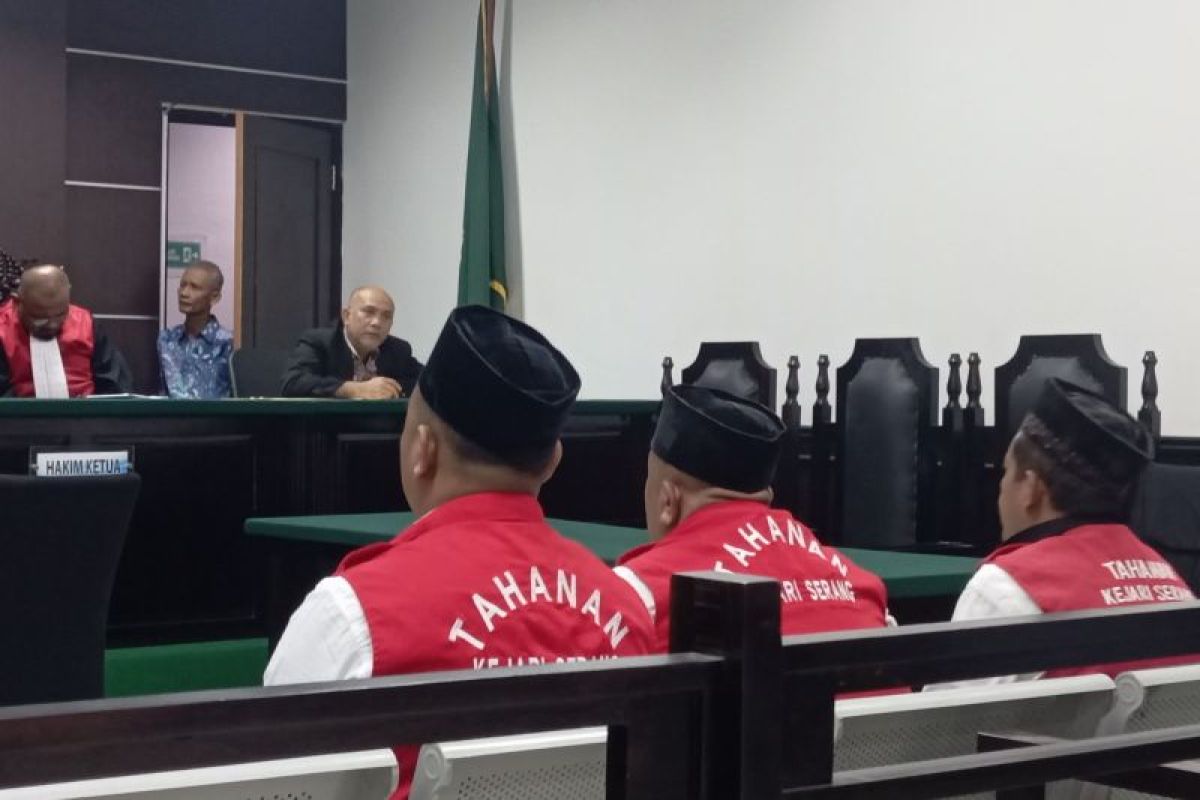 Oplos Pertamax, Pengelola SPBU Ciceri divonis 2,5 tahun penjara