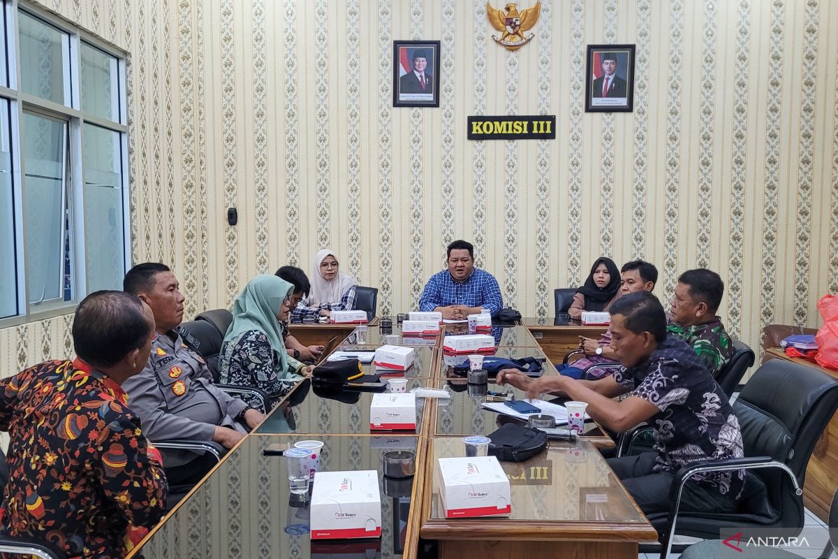 DPRD Situbondo keluarkan rekomendasi untuk tempat usaha diprotes warga