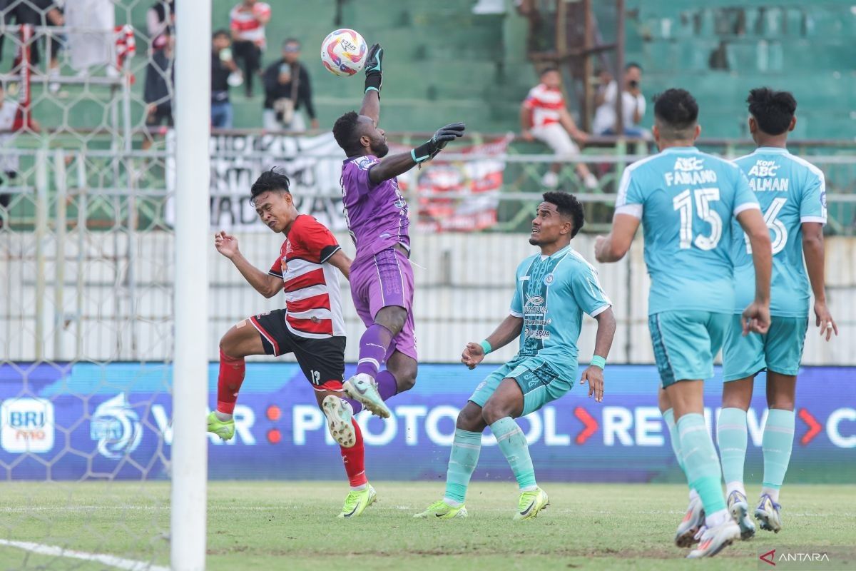 Madura United Bidik Tiga Poin Saat Tantang PSBS Biak di Kandang Lawan