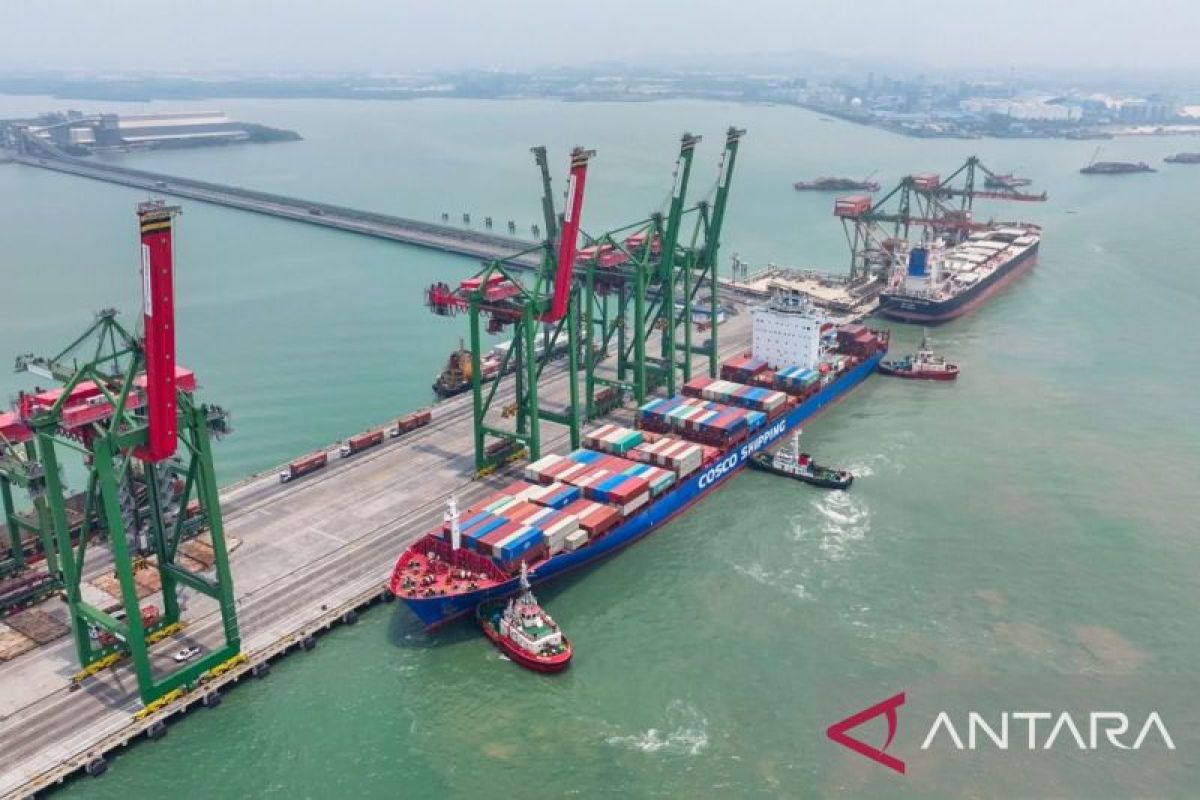 Terminal Teluk Lamong layani rute pelayaran tujuan Nava Sheva India