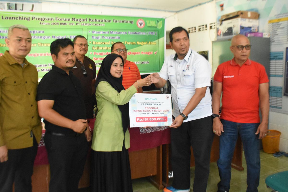 Sasar 27 Program, PT Semen Padang Salurkan Dana Forum Nagari Tahap I Rp740 Juta