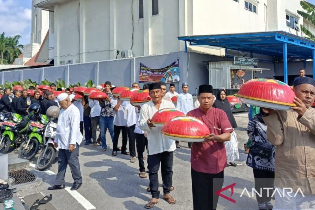 Babel kemarin, Tradisi 