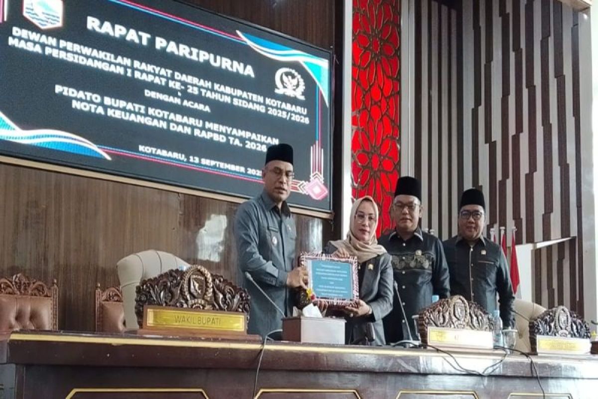 DPRD Kotabaru Paripurnakan pidato bupati penyampaian nota keuangan tahun 2026