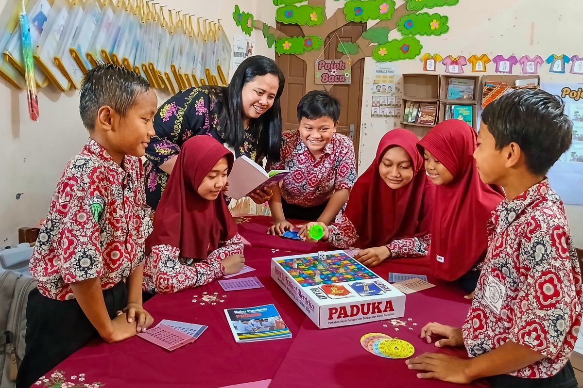PADUKA, perkalian asyik picu numerasi siswa SDN 2 Ngampel Kulon Kendal melesat