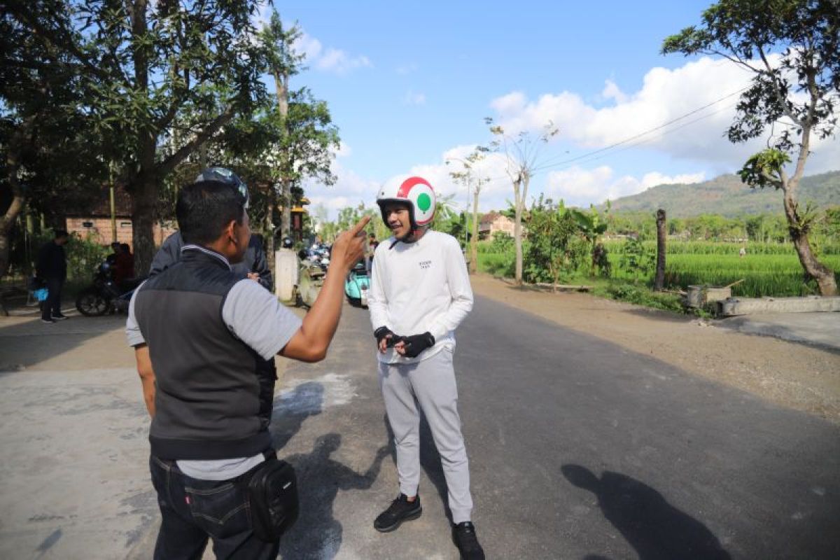 Wabup Trenggalek tinjau perbaikan infrastruktur Gandusari--Watulimo