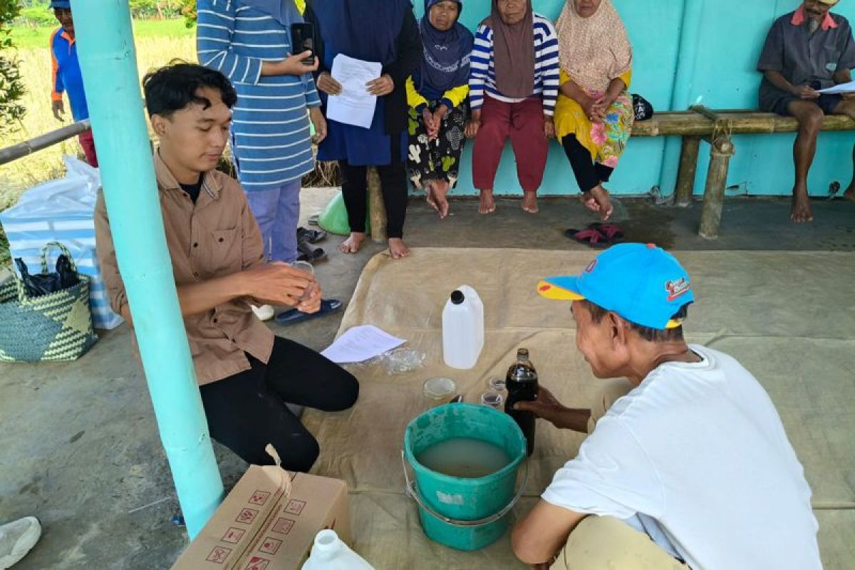 Dosen Unsoed dampingi petani Wanatirta kembangkan kopi konservasi