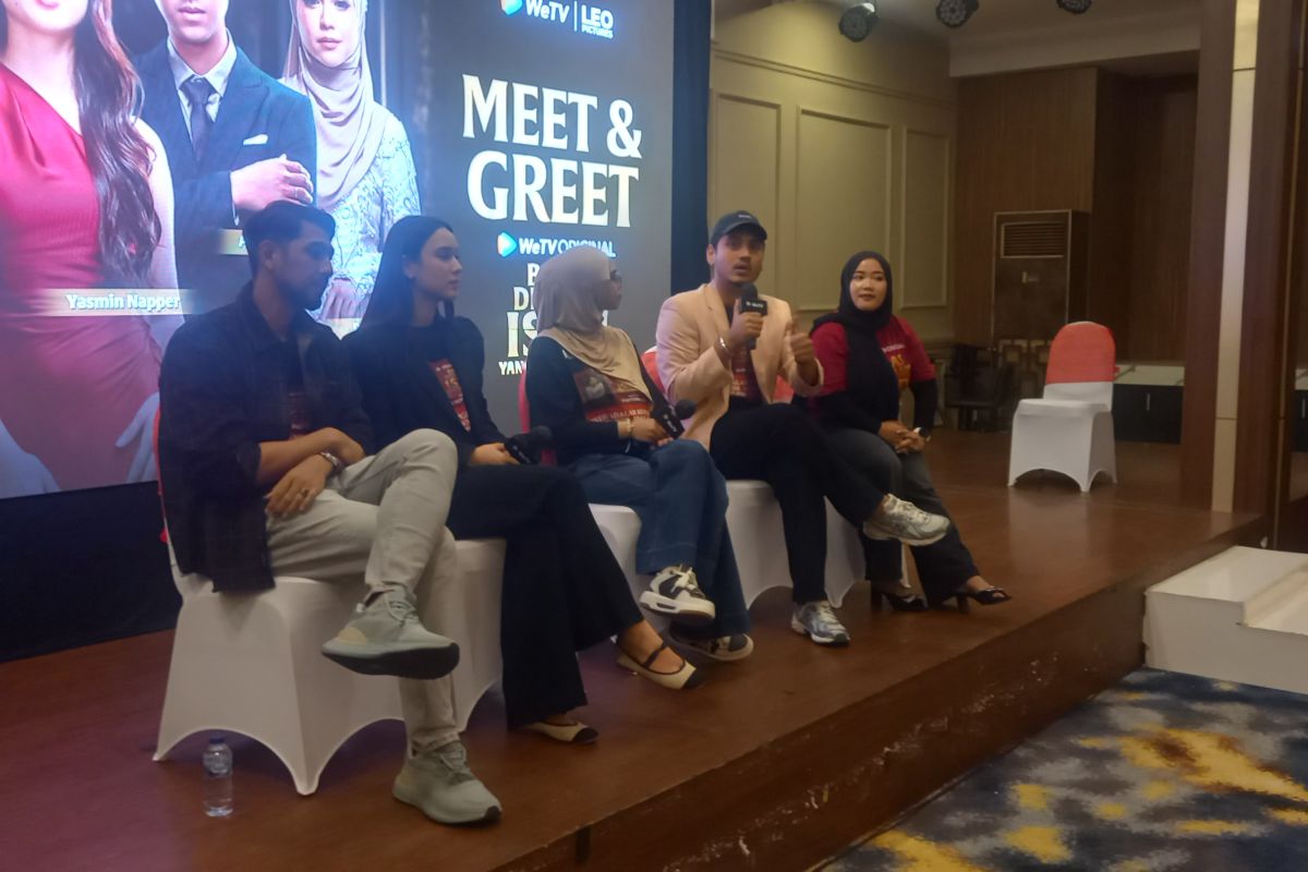 Pemain film series "Balas Dendam Istri yang Tak Dianggap", temu penggemar di Lampung