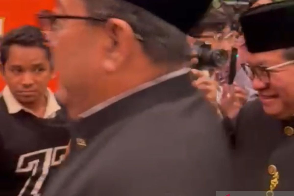 Di depan gubernur dan wagub DKI, copet gasak ponsel pegawai Parekraf