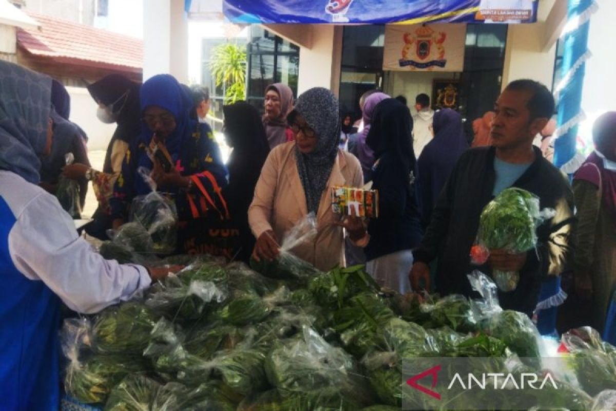 Gerakan pangan murah Kadin Kalsel bantu warga penuhi bahan pokok