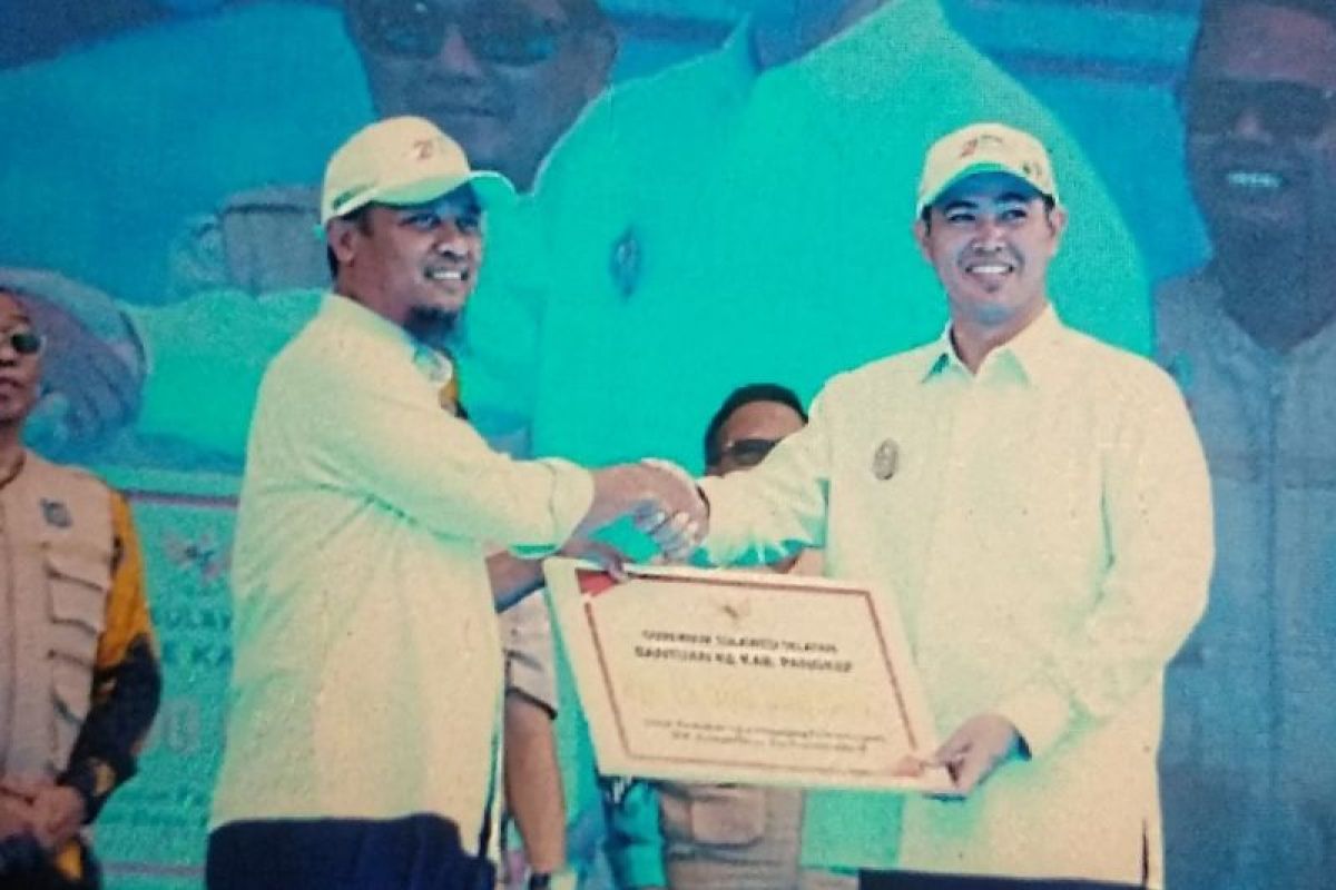 Gubernur Sulsel bantu pengolahan sampah dan jalan KA sebesar Rp15 miliar