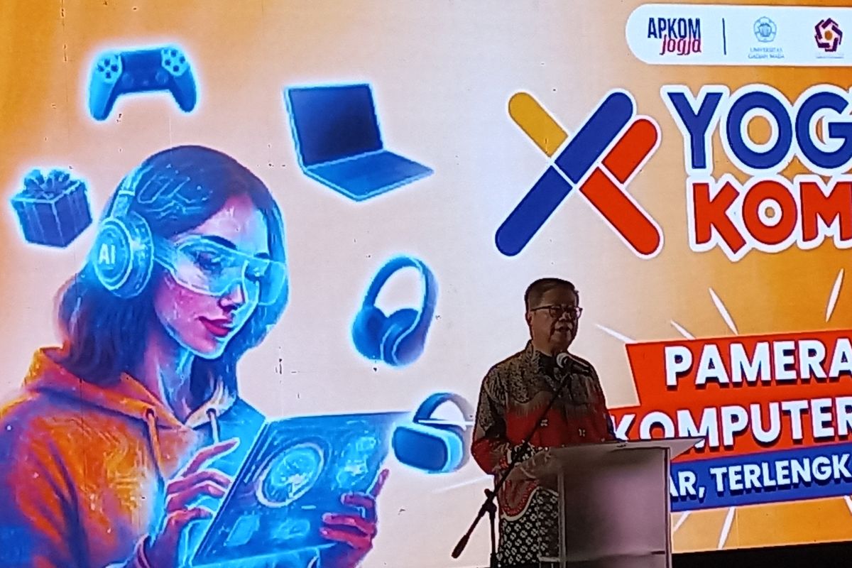 YOGYAKOMTEK 2025 bertema "Artificial Intelligence Now!" resmi dibuka di GIK UGM