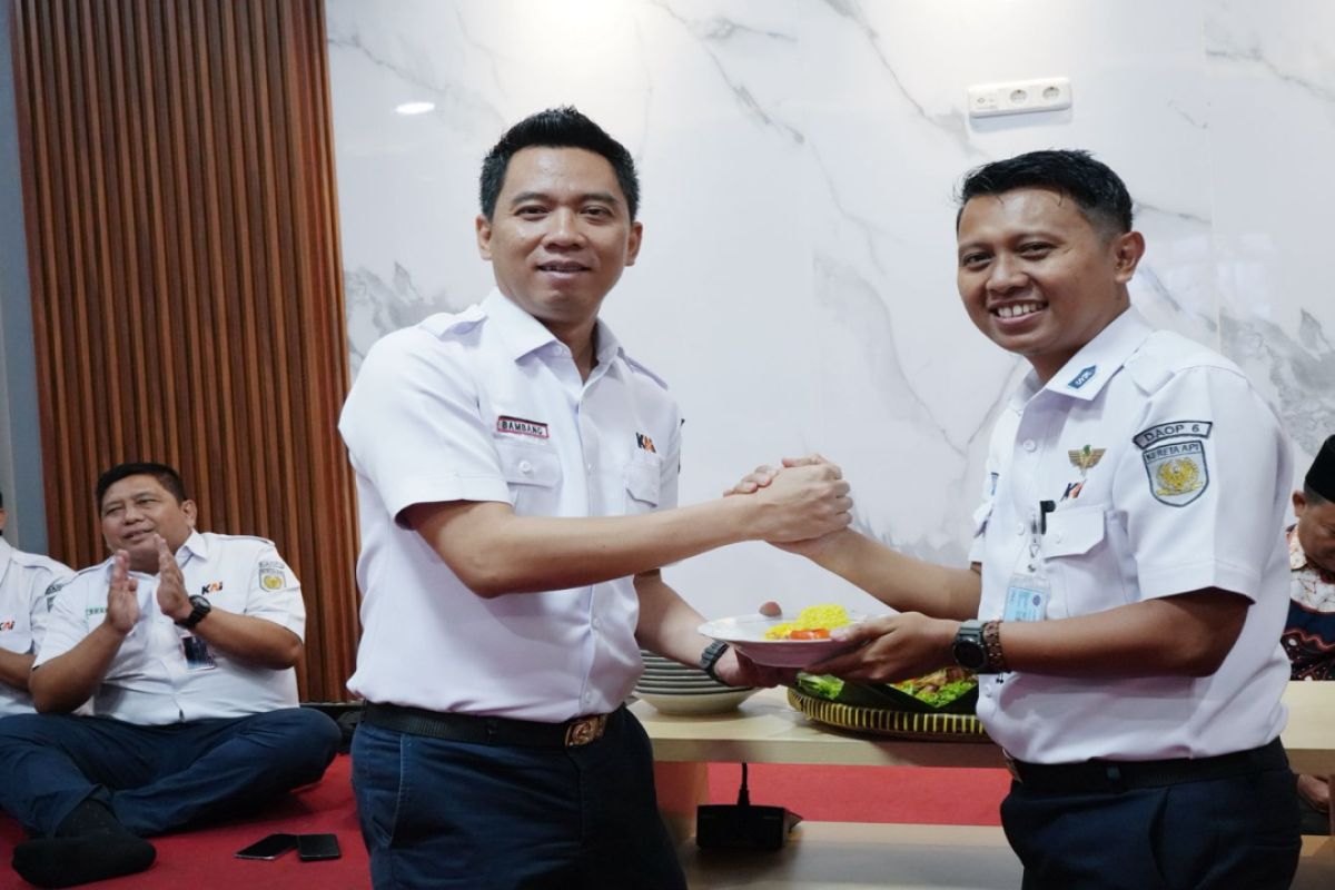 KAI Daop 6 gelar doa bersama serentak, Sambut HUT ke-80 KAI "Semakin Melayani"