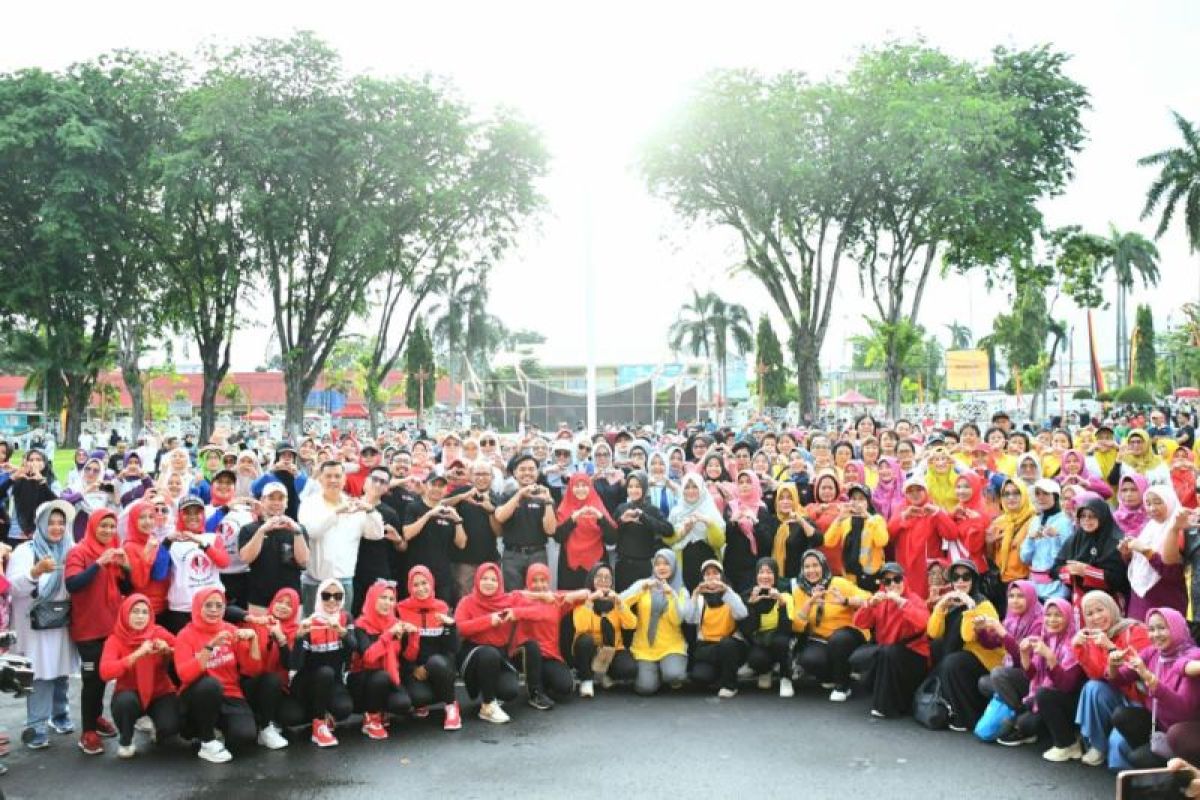 Ketua TP-PKK Kota Padang hadiri acara Puncak Peringatan World Heart Day