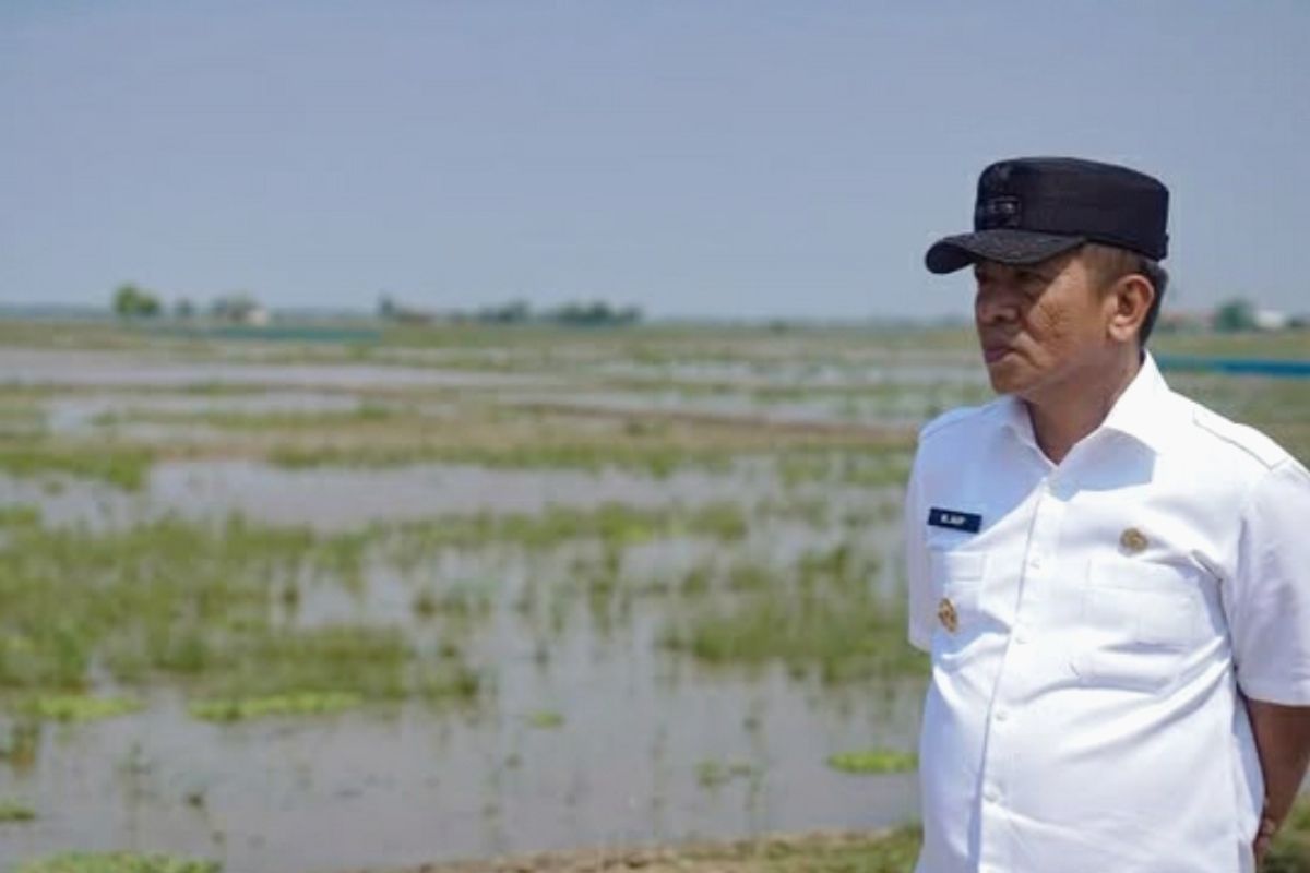 Bupati Karawang ingatkan infrastruktur tidak hanya di kota