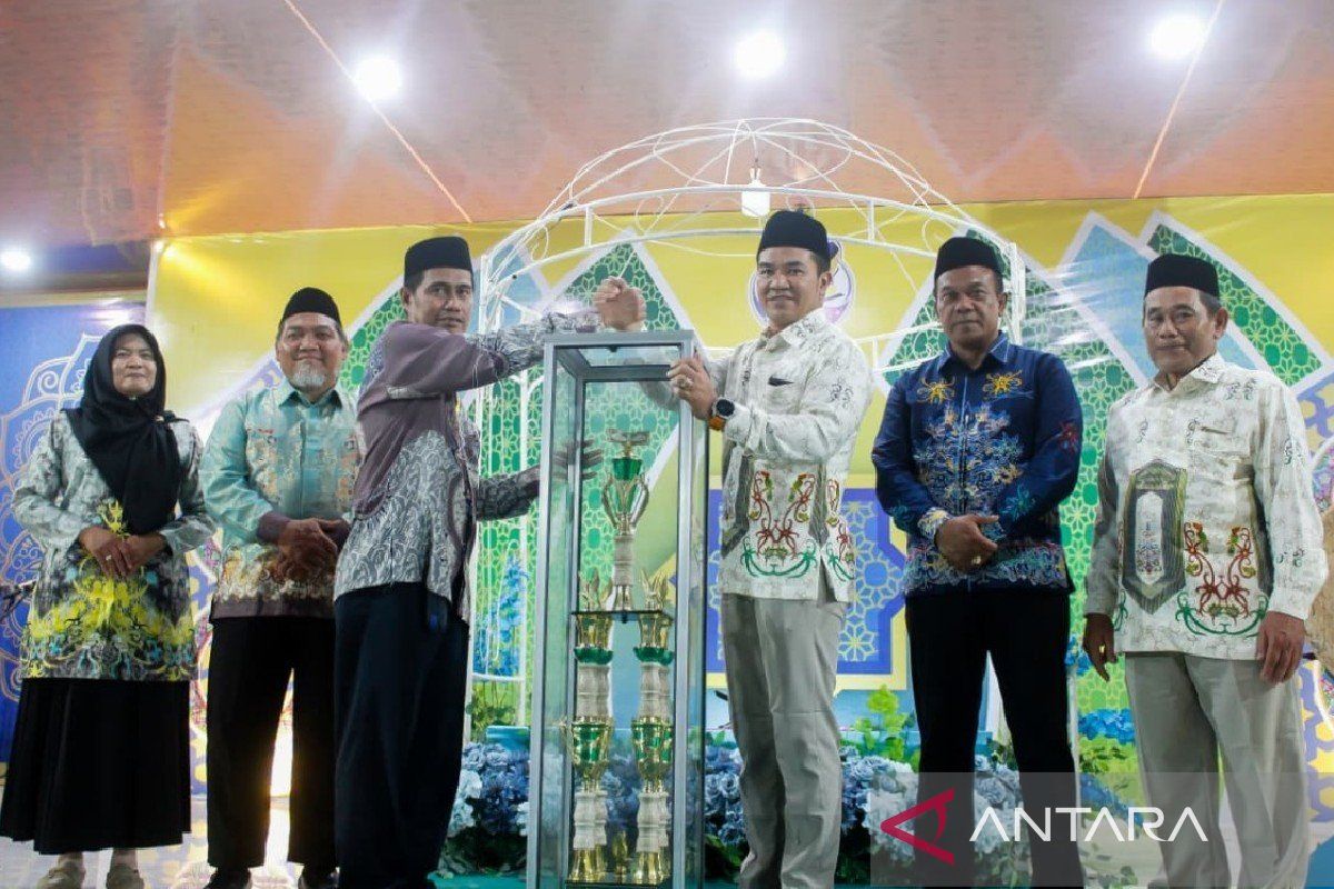 Kahayan Hilir Juara Umum MTQH XIII Pulang Pisau