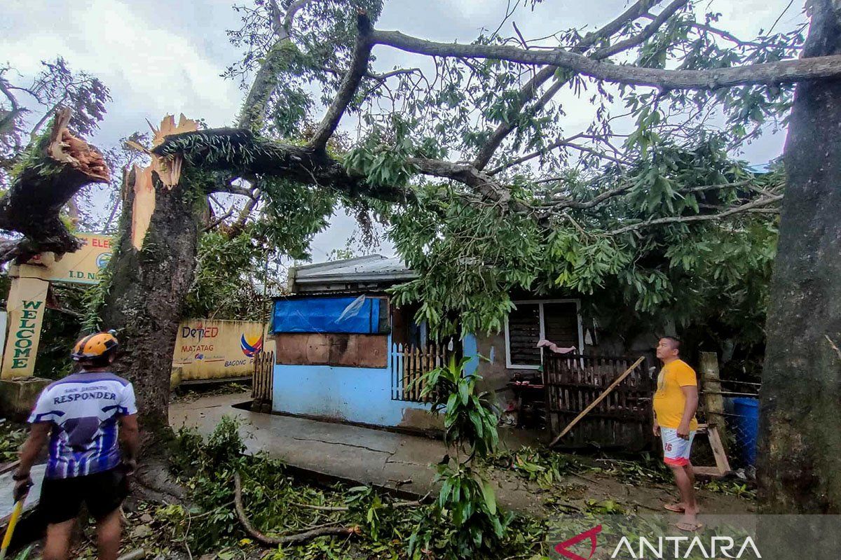 Vietnam laporkan sejumlah korban jiwa saat Topan Bualoi mendekat