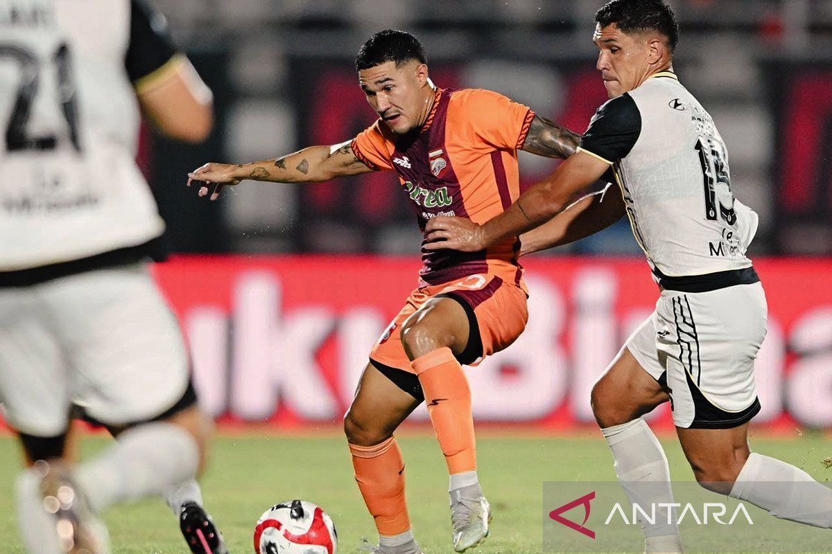 Klasemen Super League: Borneo FC kokoh di puncak belum terkalahkan