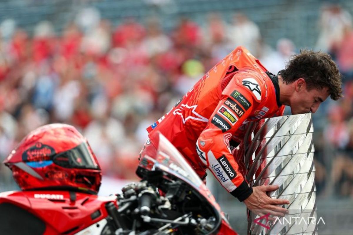 Para Rival Angkat Topi, Marquez Mantap dengan Gelar Dunia ke-7