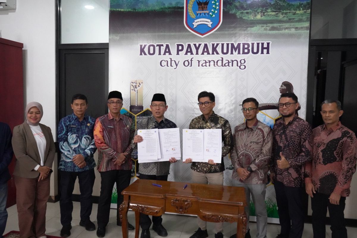 Menyambut Hari Kesaktian Pancasila, PLN UP3 Payakumbuh Perkuat Sinergi dengan Pemerintah Kota untuk Layanan Kelistrikan Andal dan Ekosistem Kendaraan Listrik