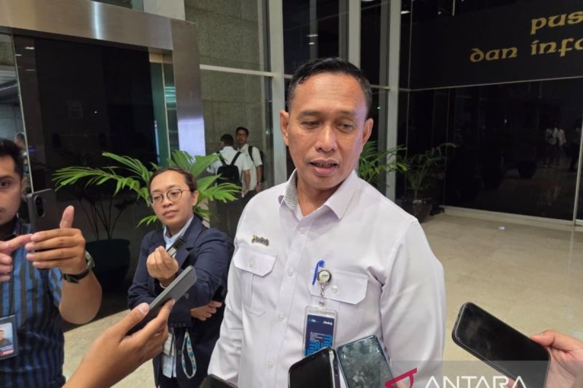 Dirut Bulog berharap 100 gudang baru agar tak ketergantungan sewa gudang