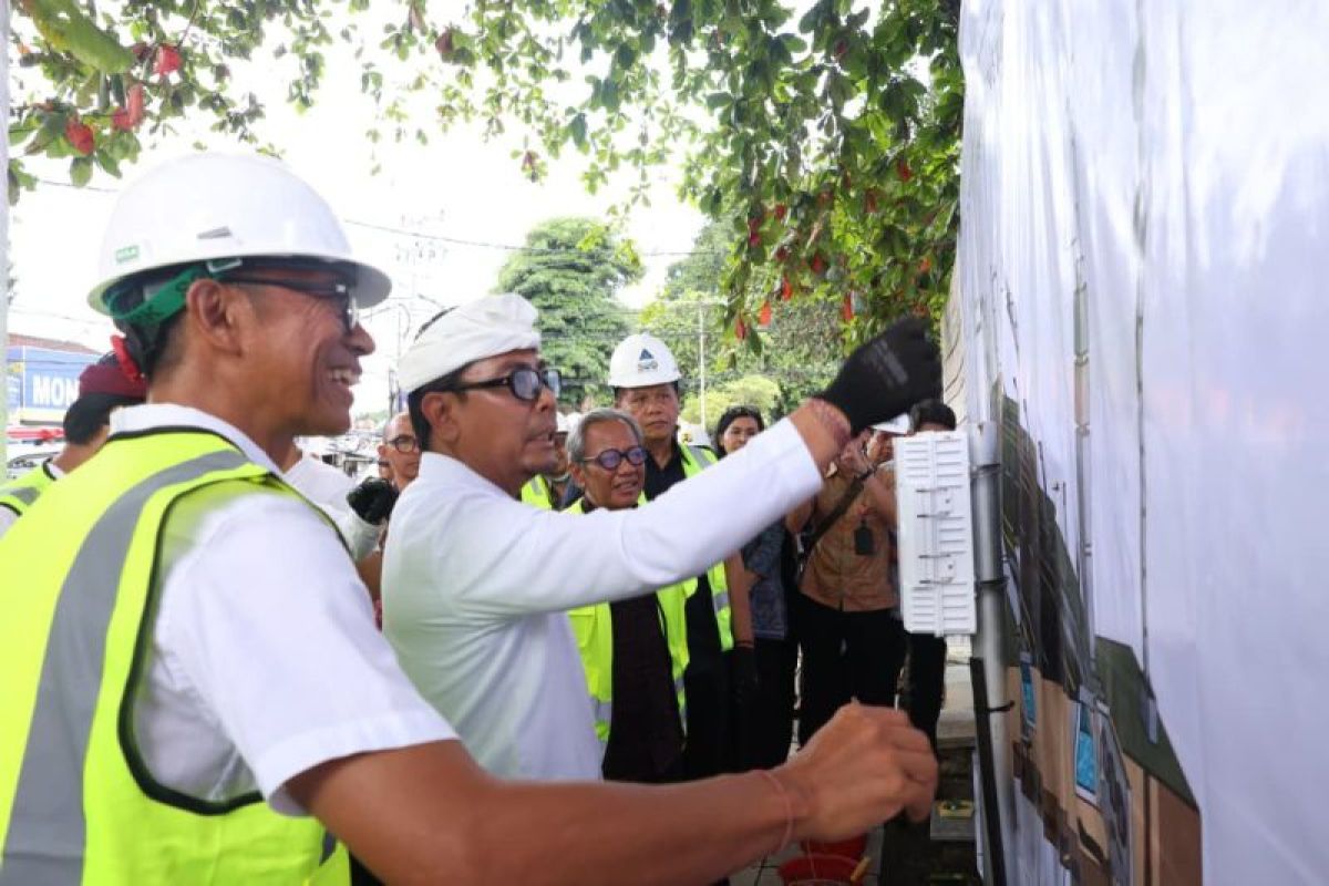 Pemkot Denpasar menata kabel semrawut lewat proyek SJUT