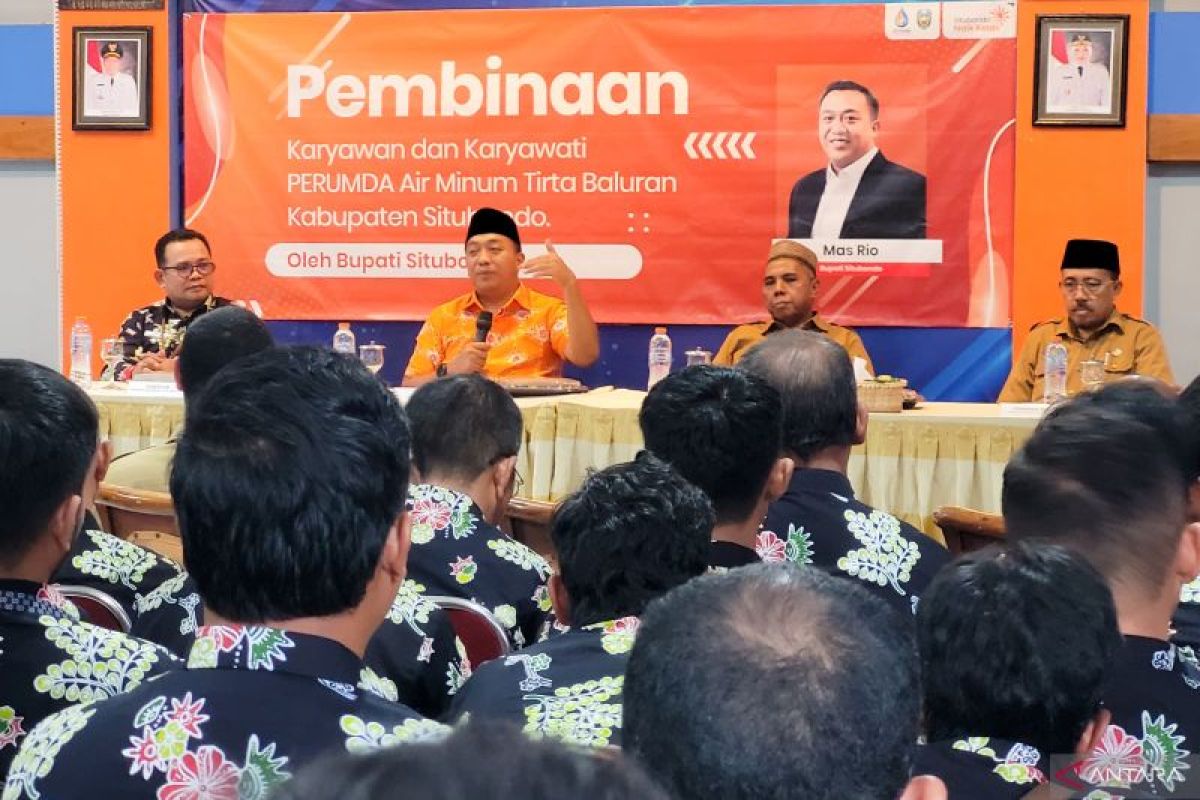 Bupati Situbondo dorong perumdam capai target 50 ribu pelanggan