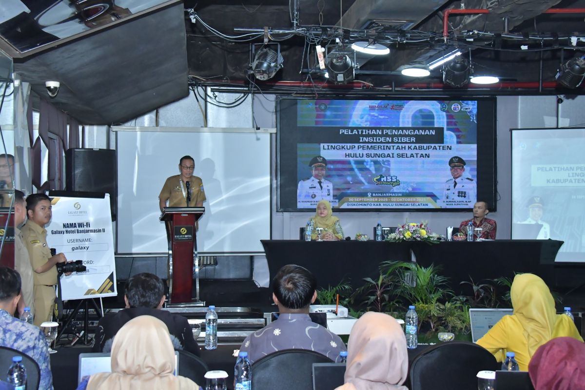 Aparatur Pemkab HSS dibekali kesiapsiagaan hadapi insiden siber