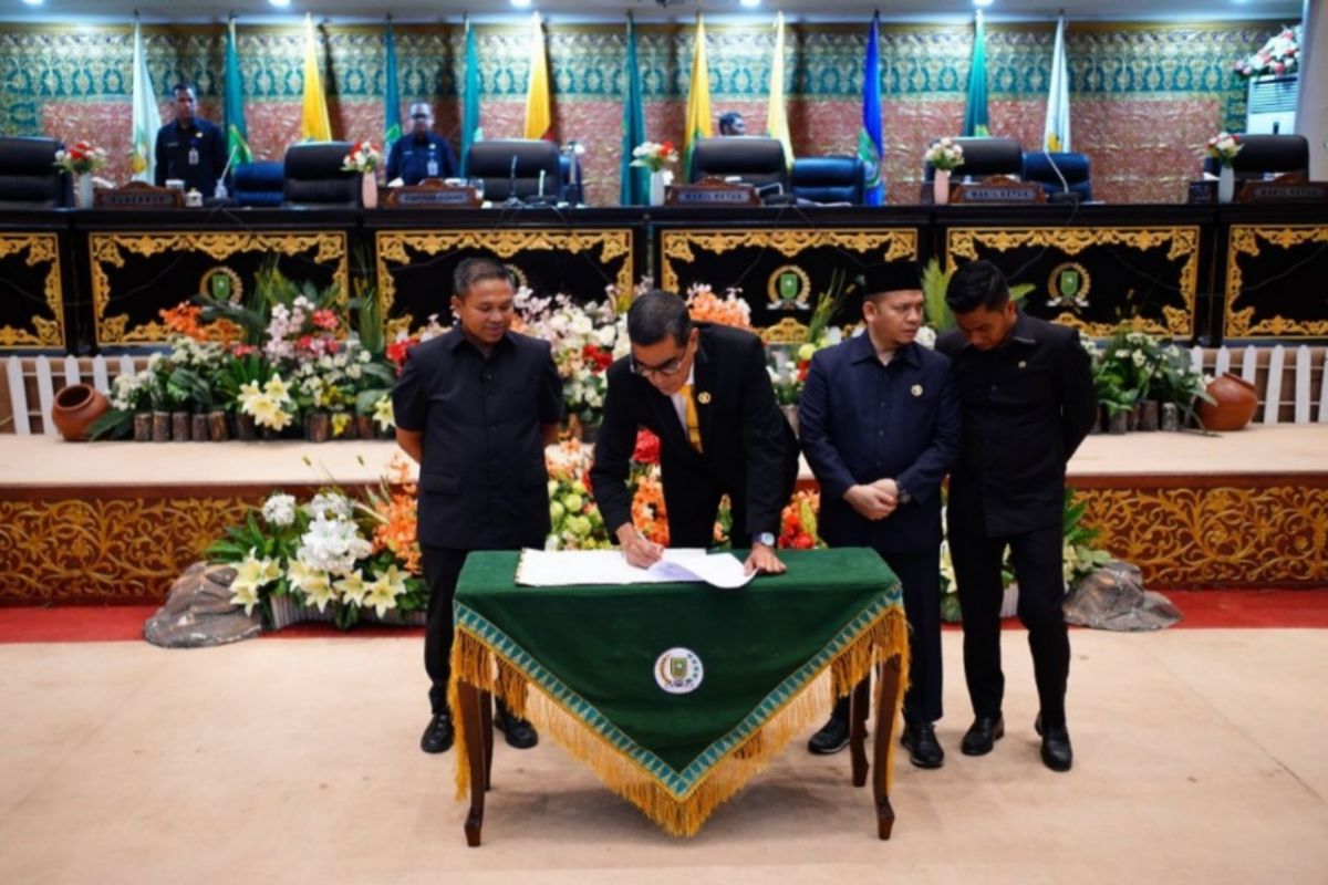 DPRD Riau sahkan RAPBDP Perubahan 2025 sebesar Rp9,4 triliun