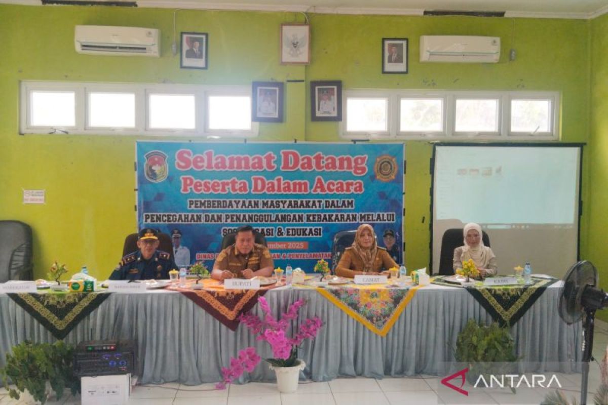 Damkarmat Mukomuko edukasi masyarakat tentang pencegahan dini kebakaran