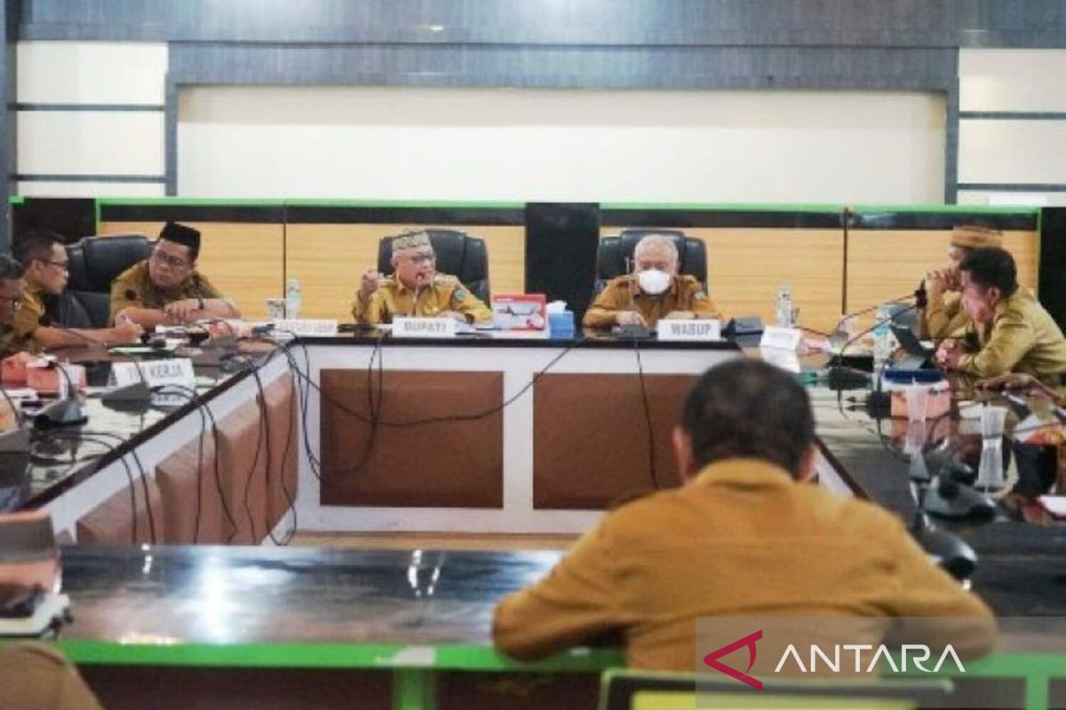 Bupati Gorontalo evaluasi pembangunan dan pemerintah