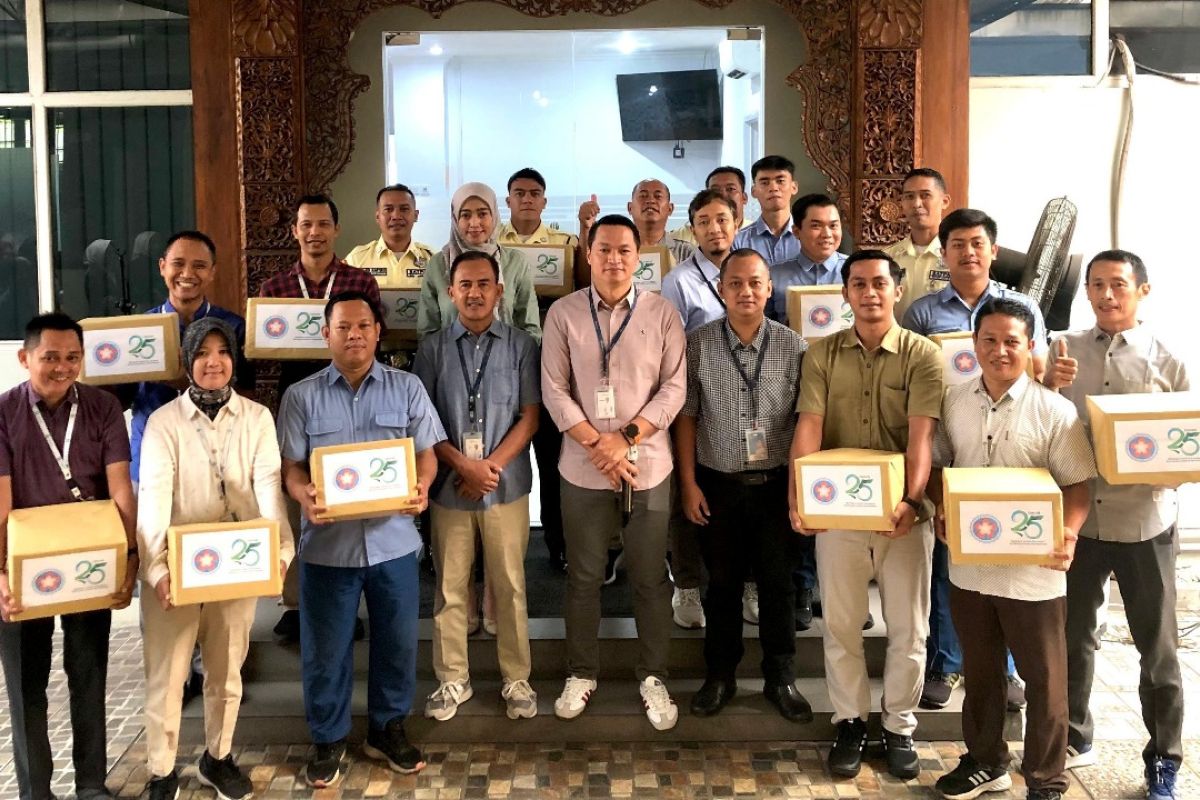 Bank Jateng Jepara tunjukkan kepedulian lewat bantuan sosial