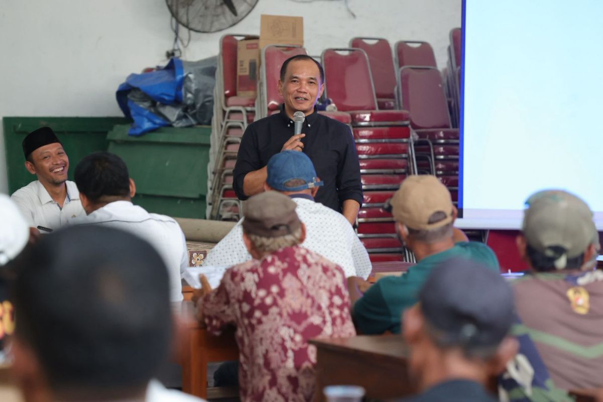 Sumanto minta petani tak jual tanahnya untuk jaga lahan pertanian