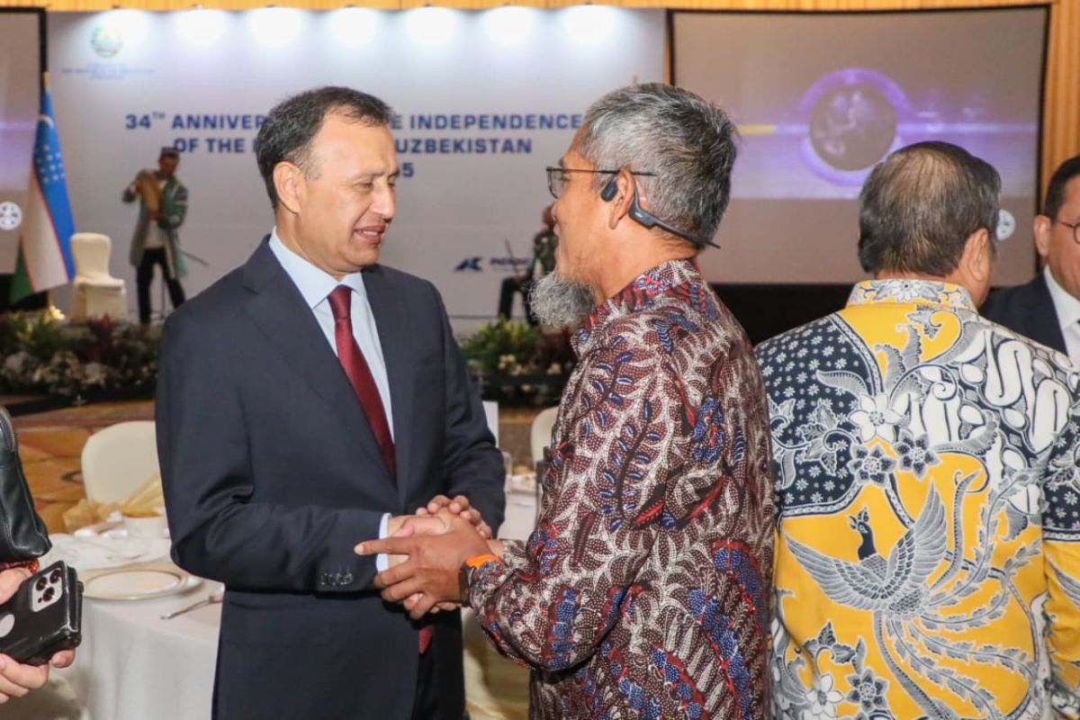 Pemprov  Jateng jajaki kerja sama dengan Uzbekistan