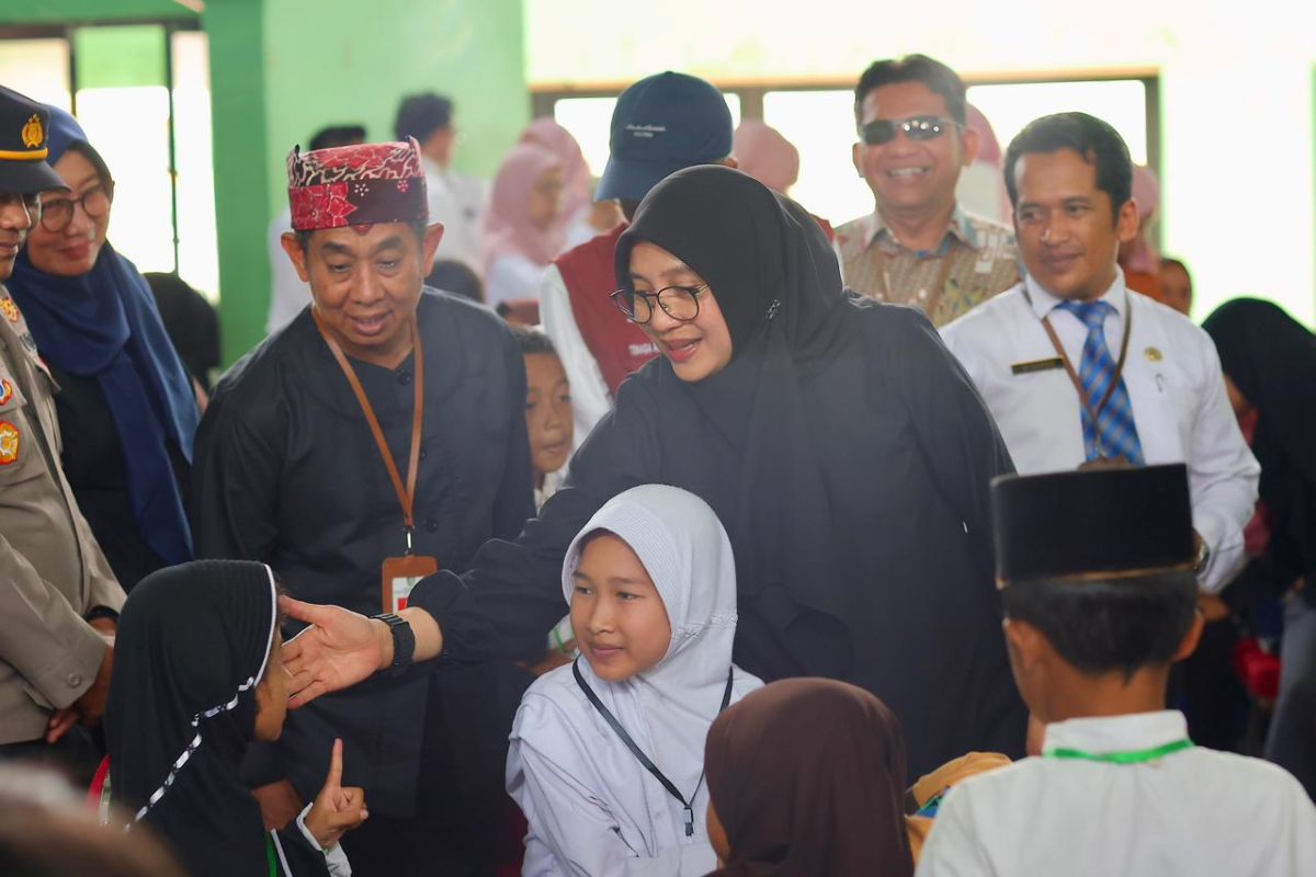 SR Banyuwangi bertambah perluas akses pendidikan anak keluarga miskin