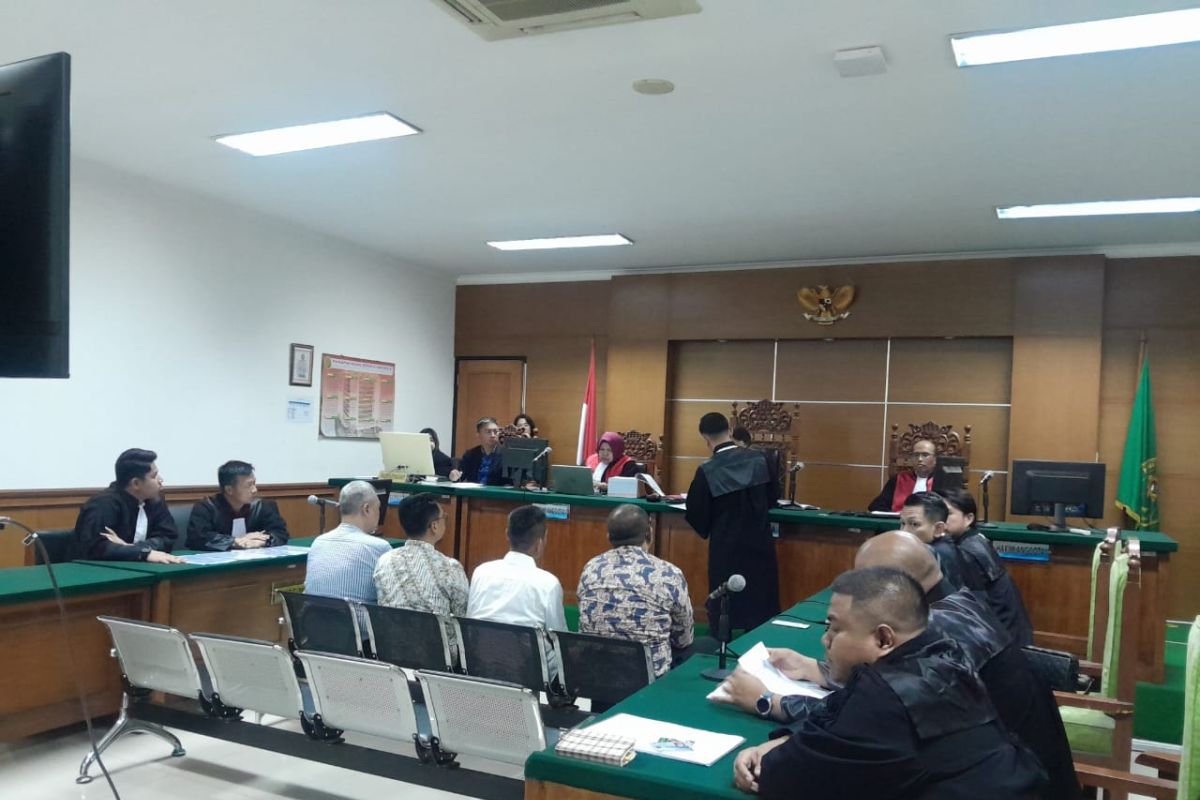 Kejari Banten dakwa mantan Kadis DLH Tangsel korupsi sampah Rp21,6 M