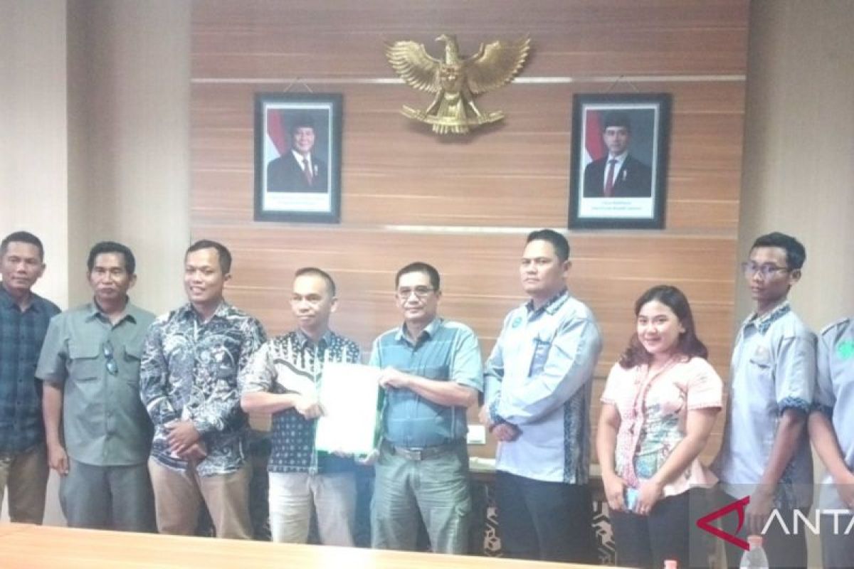 DPRD Batola minta PT Palmina jalankan CSR, rekrut tenaga lokal